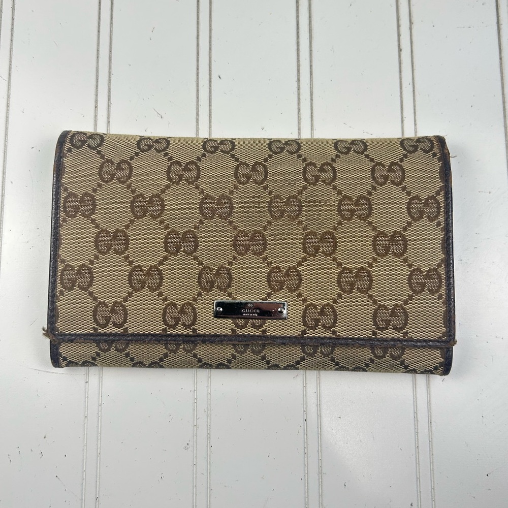 Gucci Vintage GG Supreme Canvas Bifold Wallet with Brown Leather Trim - Picture 2 of 11